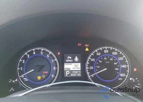 2013 Infiniti G37 Journey z USA, uszkodzony, nr VIN JN1CV6AP0DM711938